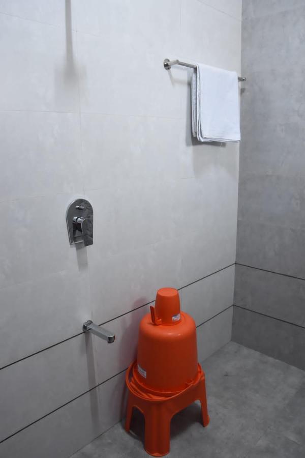 Hotel Vrindavan Deluxe Kolhapur Zewnętrze zdjęcie